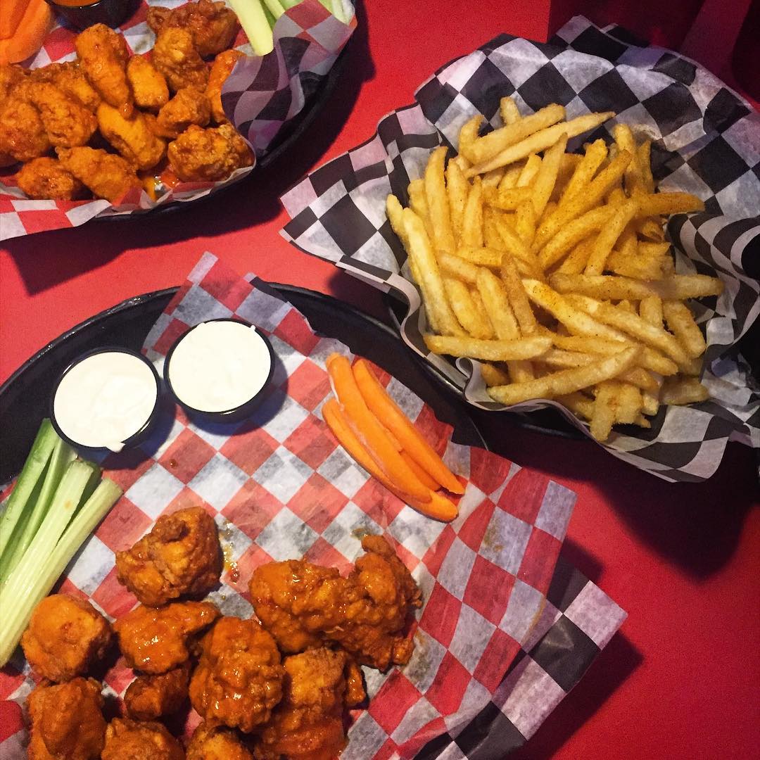 Review of Buffalo Jack's Legendary Wings in Destin, FL