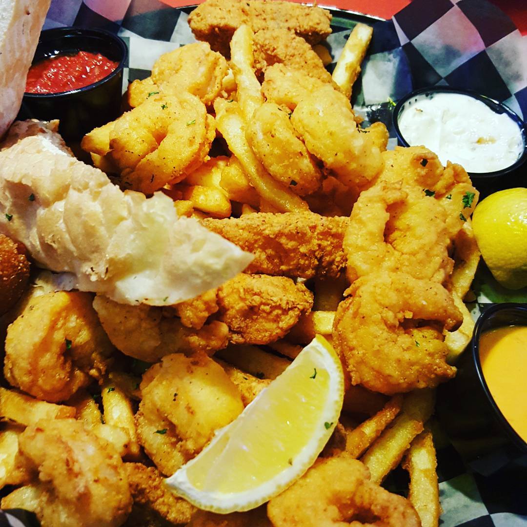Review of Buffalo Jack's Legendary Wings in Destin, FL