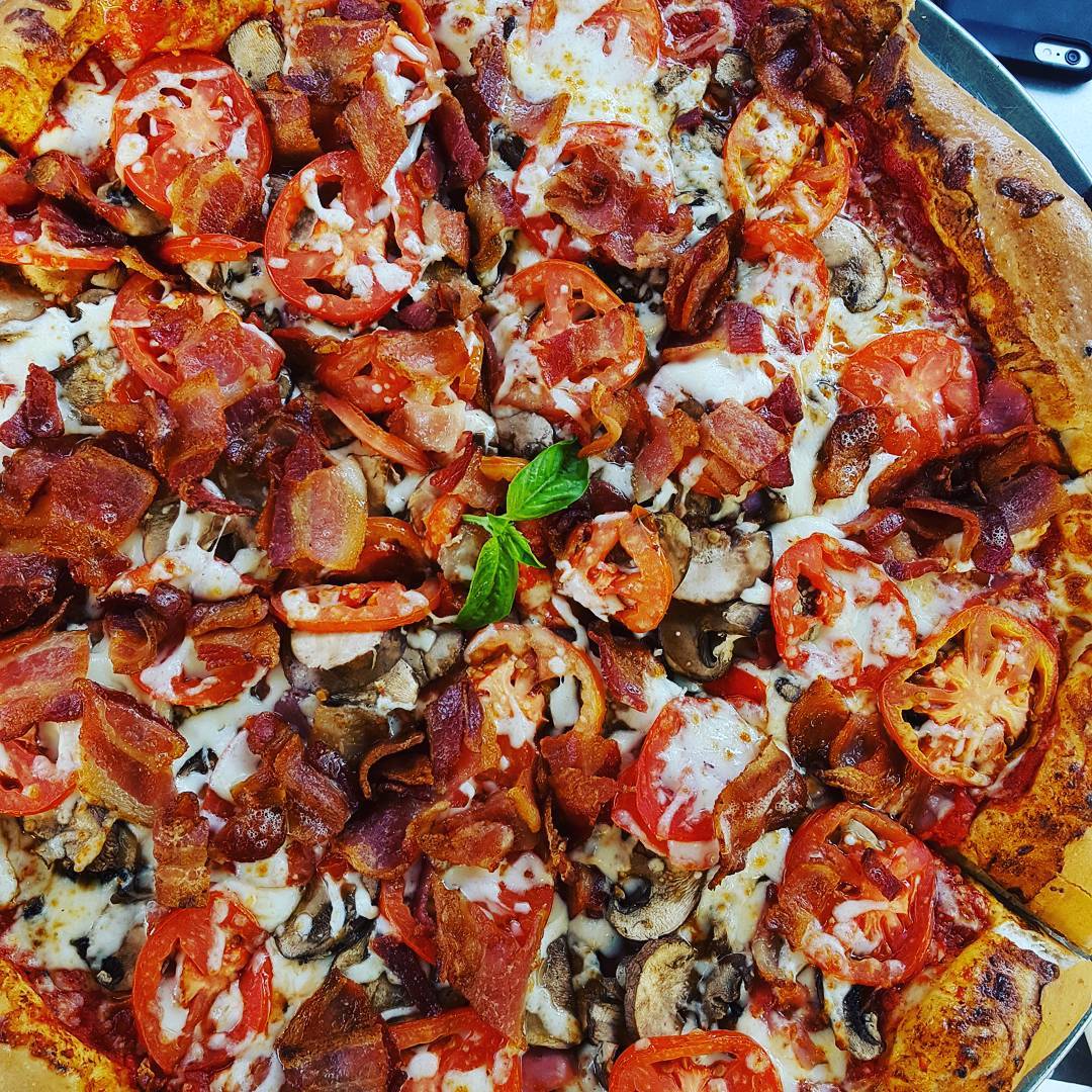 Destin Restaurants - Vinny McGuire’s Pizza - Original Photo