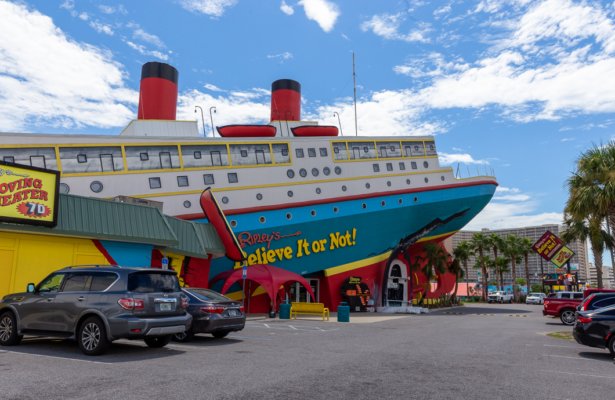 fake crashing boat of Ripley's Believe it or Not in 30A