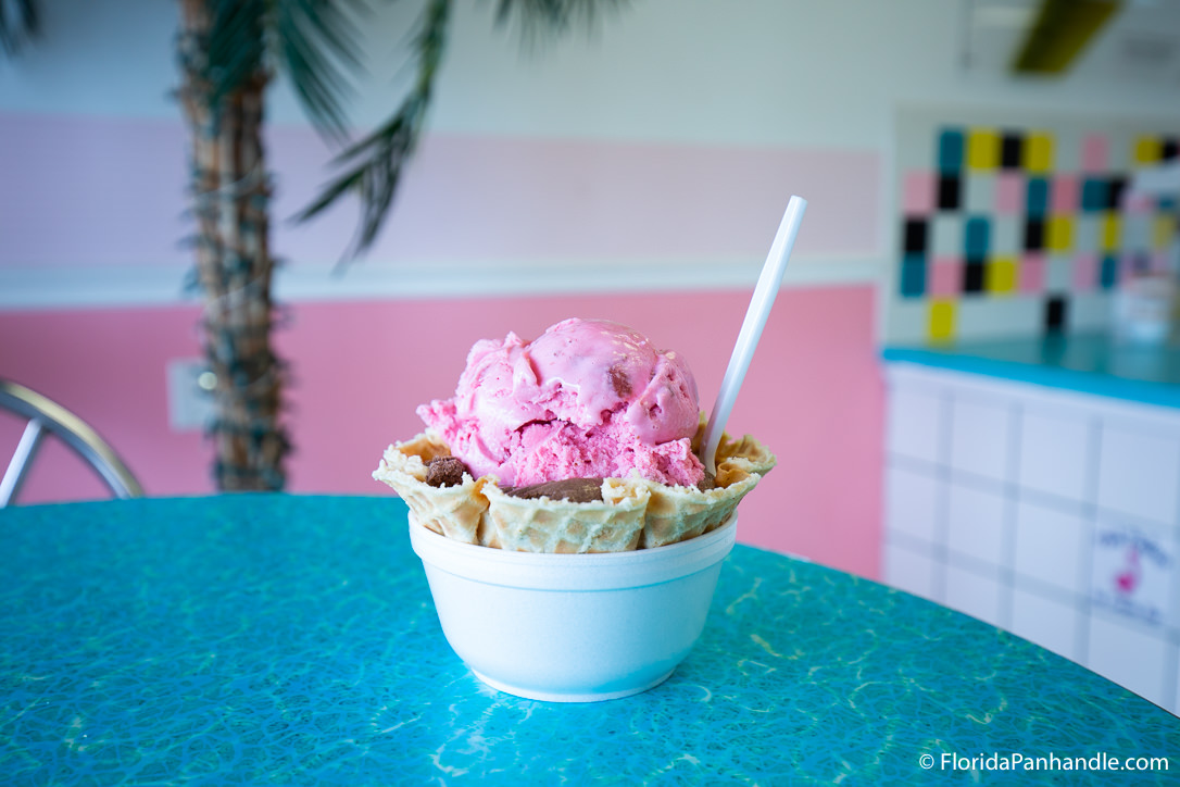 Panama City Beach Restaurants - Pink Pelican Ice Cream Bar - Original Photo