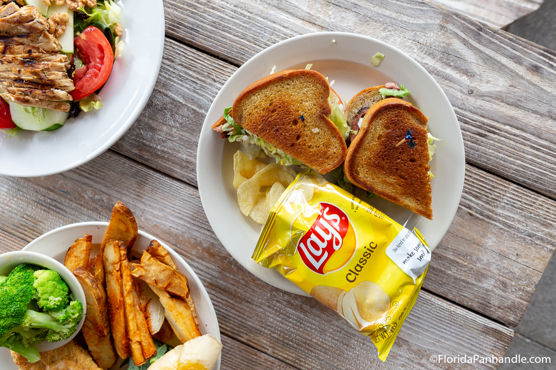 Review of Callahan's Restaurant & Deli in Destin, Florida