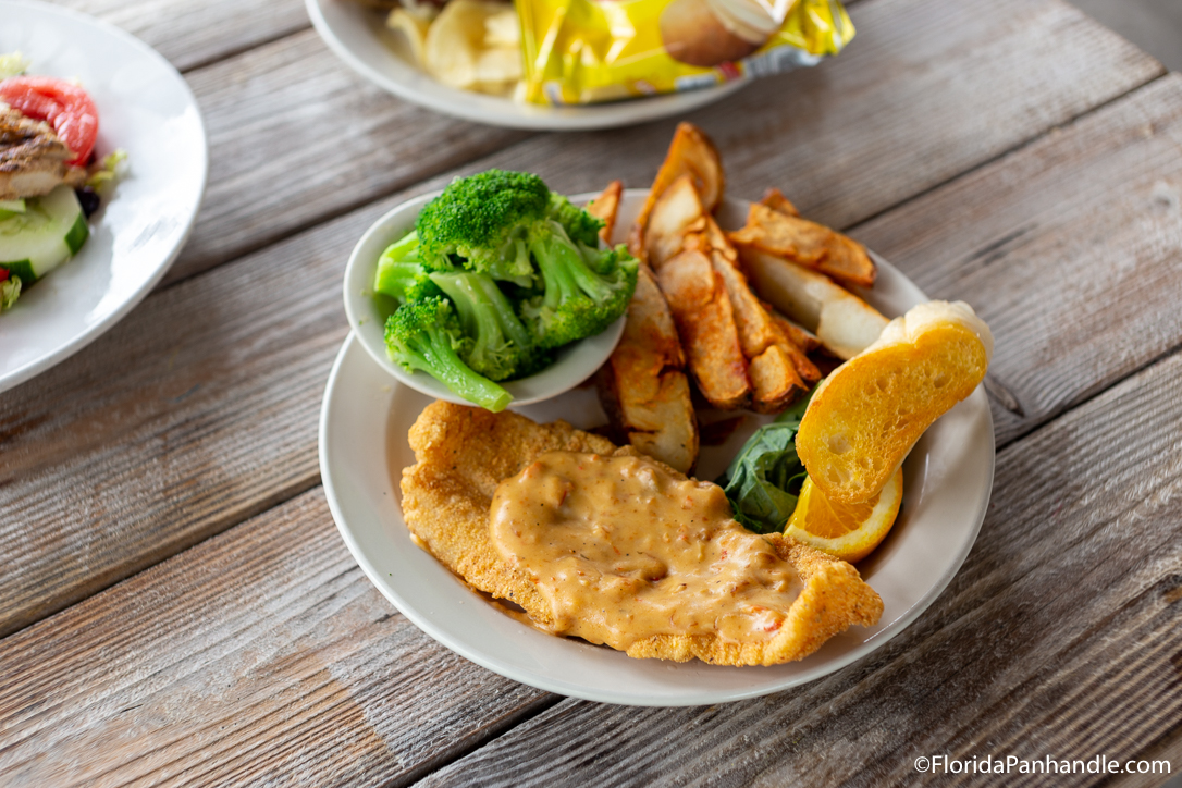 Review of Callahan's Restaurant & Deli in Destin, Florida