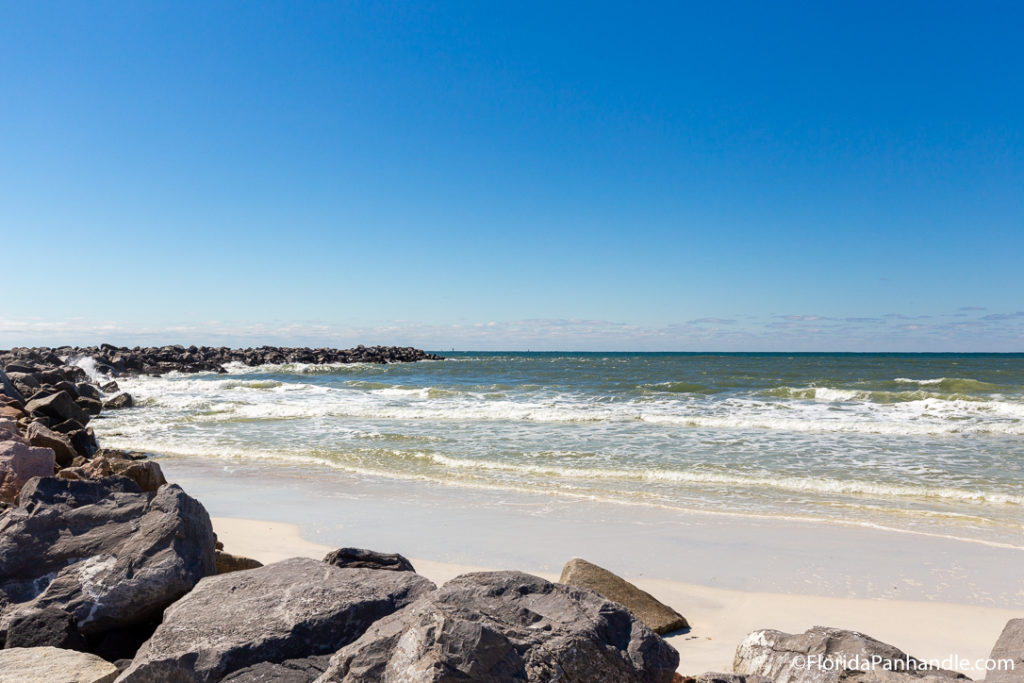 travel tips, water clarity, rocks, beach, shoreline, sunny, panama city beach