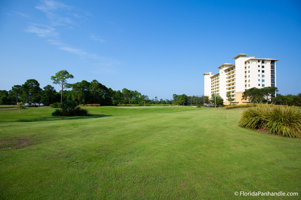 Hit the Green at These Amazing Pensacola Golf Courses