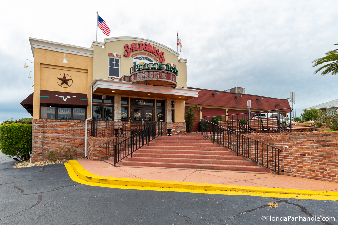 Unbiased Review of Saltgrass Steak House in Pensacola, FL