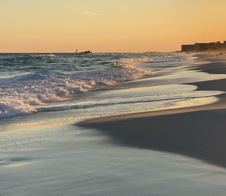 Your Ultimate Guide to the Best Surfing in Destin, Florida