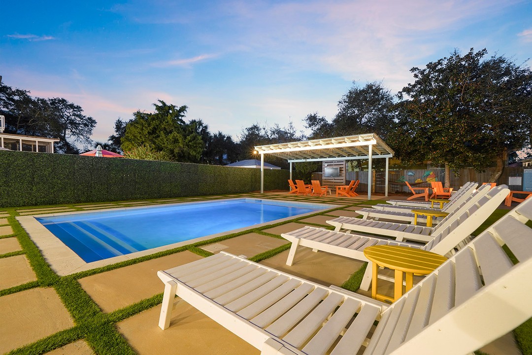 Beautiful Must See Destin Beach House Rentals With Private Pools Beautiful must see destin beach house rentals with private pools