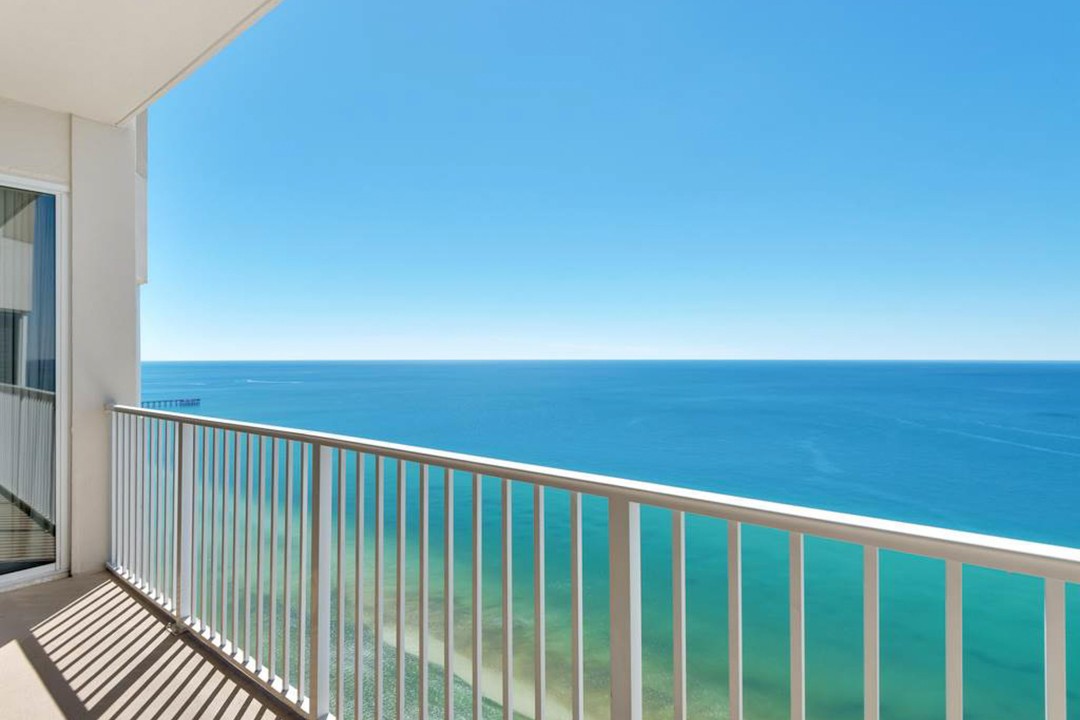 Tidewater Beach Resort