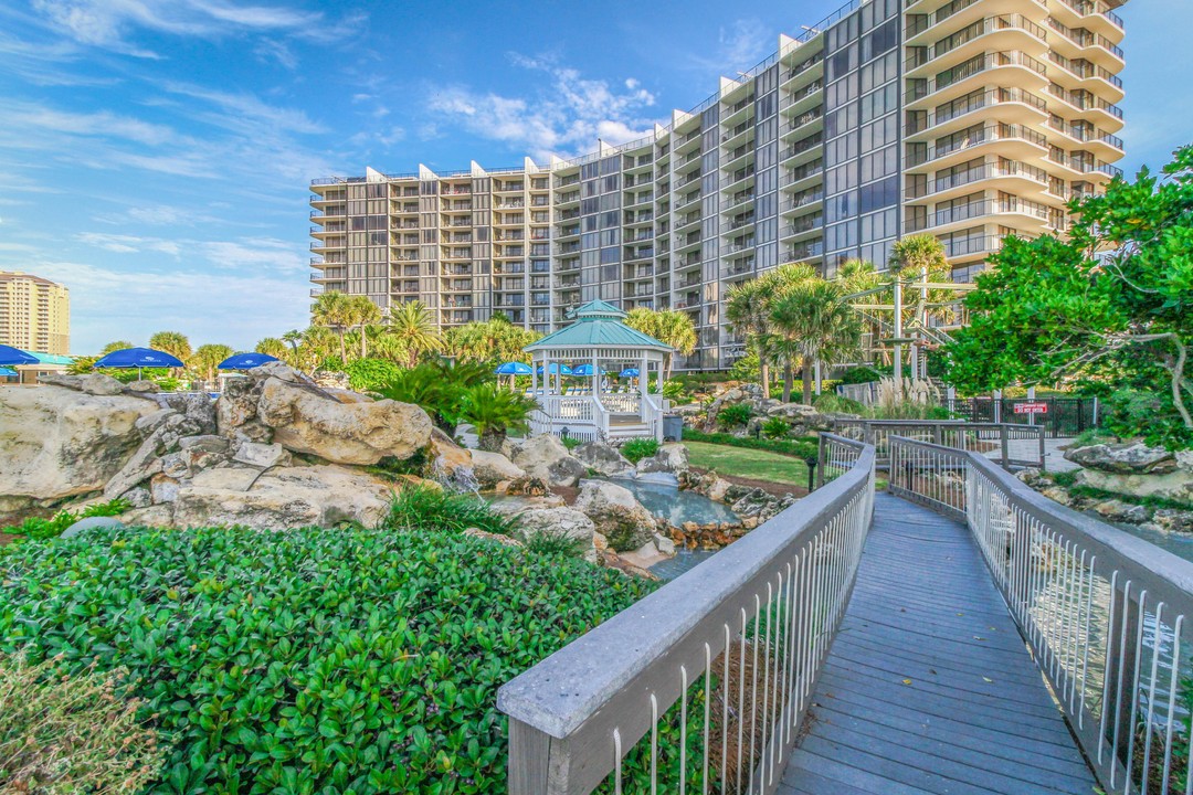 Edgewater Beach & Golf Resort